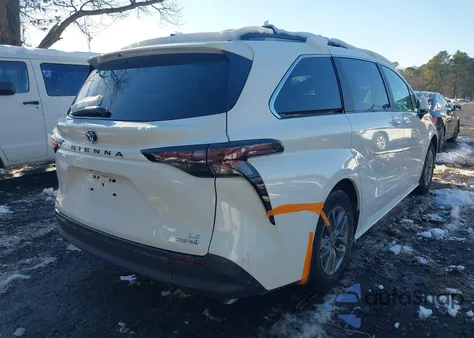 2024 Toyota Sienna Le from USA, damaged, VIN 5TDBSKFC9RS120583